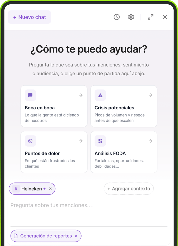 Pantalla inicial de Insights Copilot con temas sugeridos.